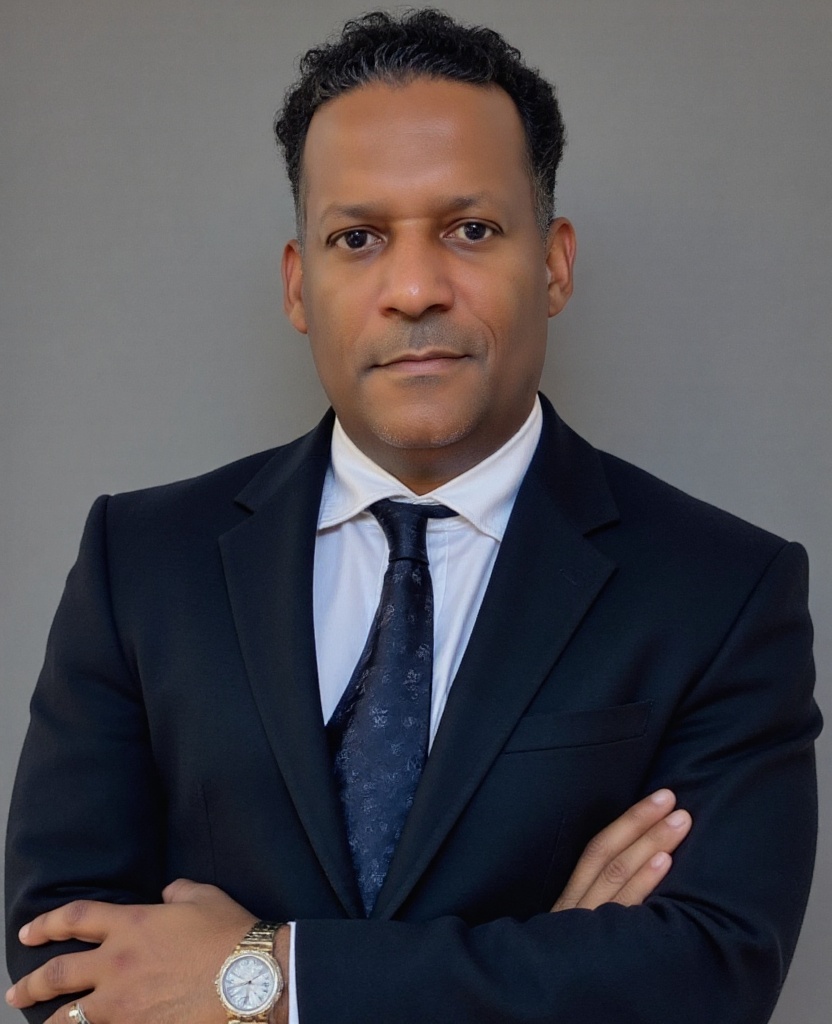 Maître William MONLOUIS-FELICITE